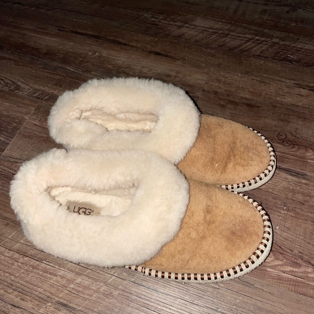 Ugg slippers